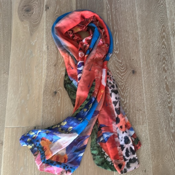 CIRQUE DU SOLEIL LUZIA Scarf Womens 74’ X 25.5 Lightweight vibrant Avanteguard - Picture 6 of 6